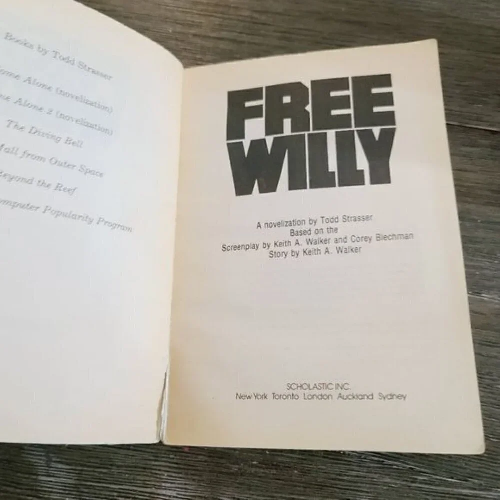 Vintage 90s 1993 Free Willy Scholastic Paperback Book